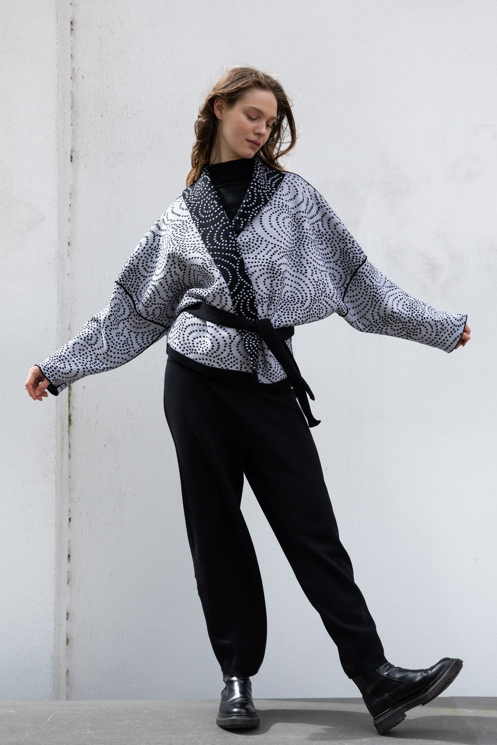 SHORT KIMONO