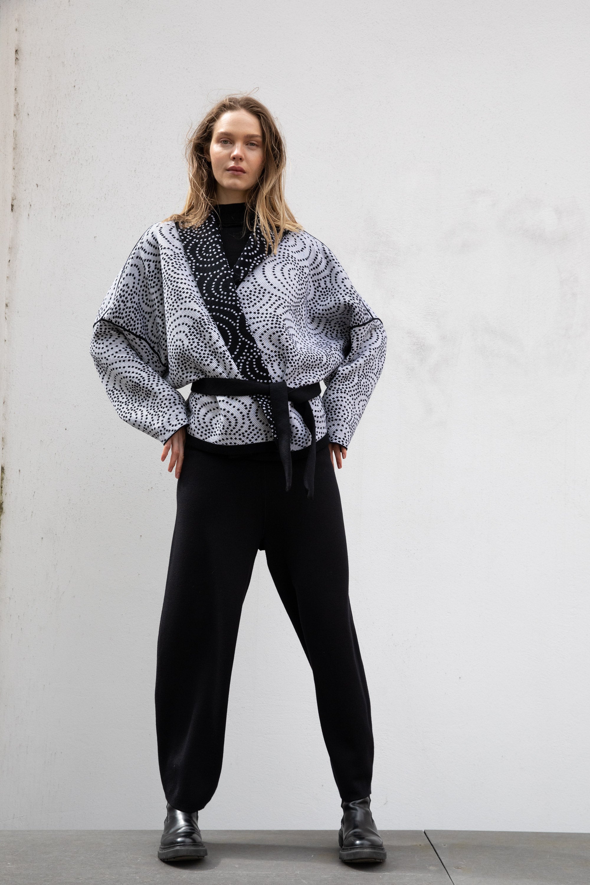SHORT KIMONO