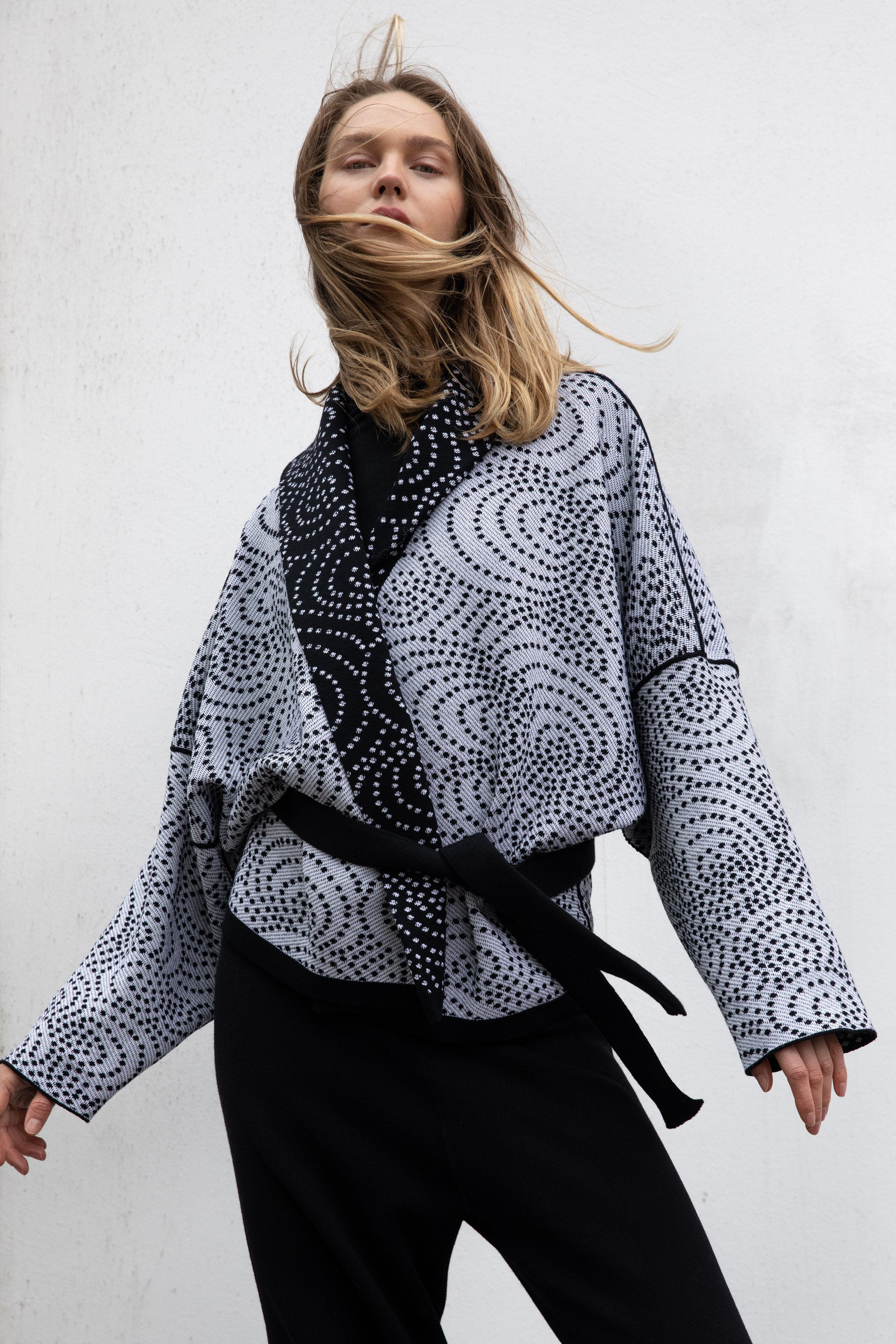 SHORT KIMONO