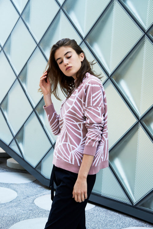 Cashmere sweater Geometry