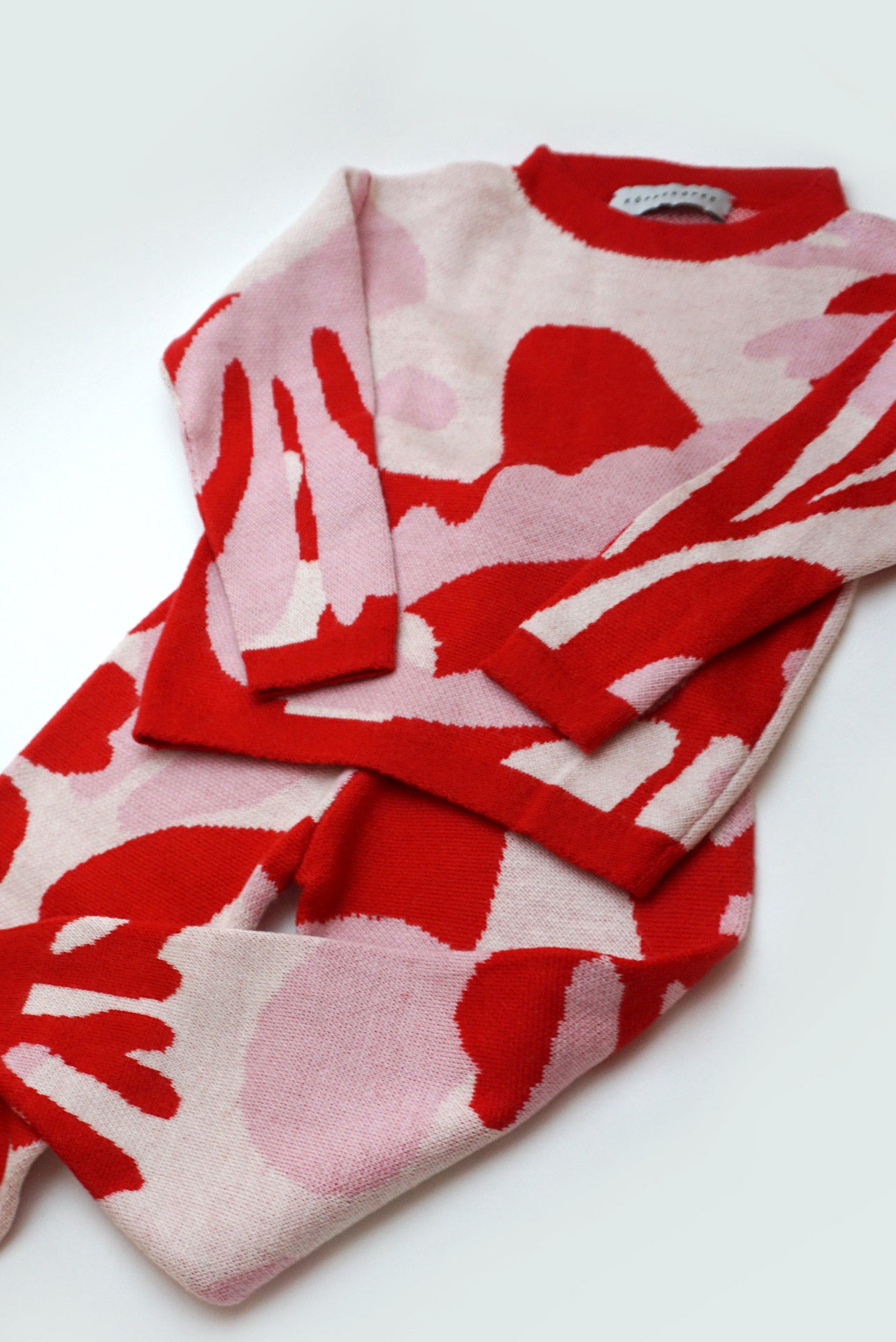 WOOL SET MATISSE ROSE RED WHITE