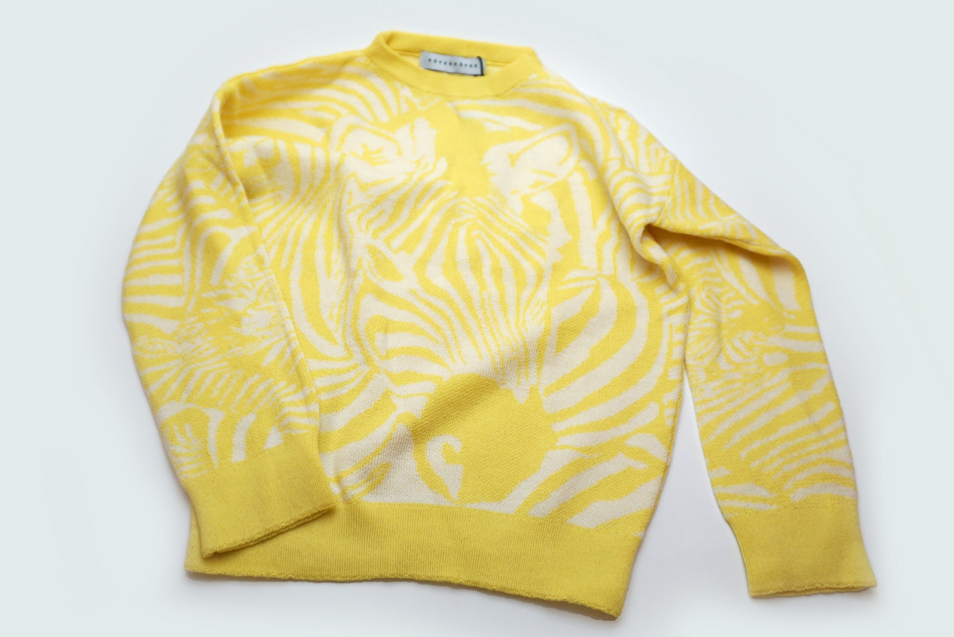 Wool sweater Zebra